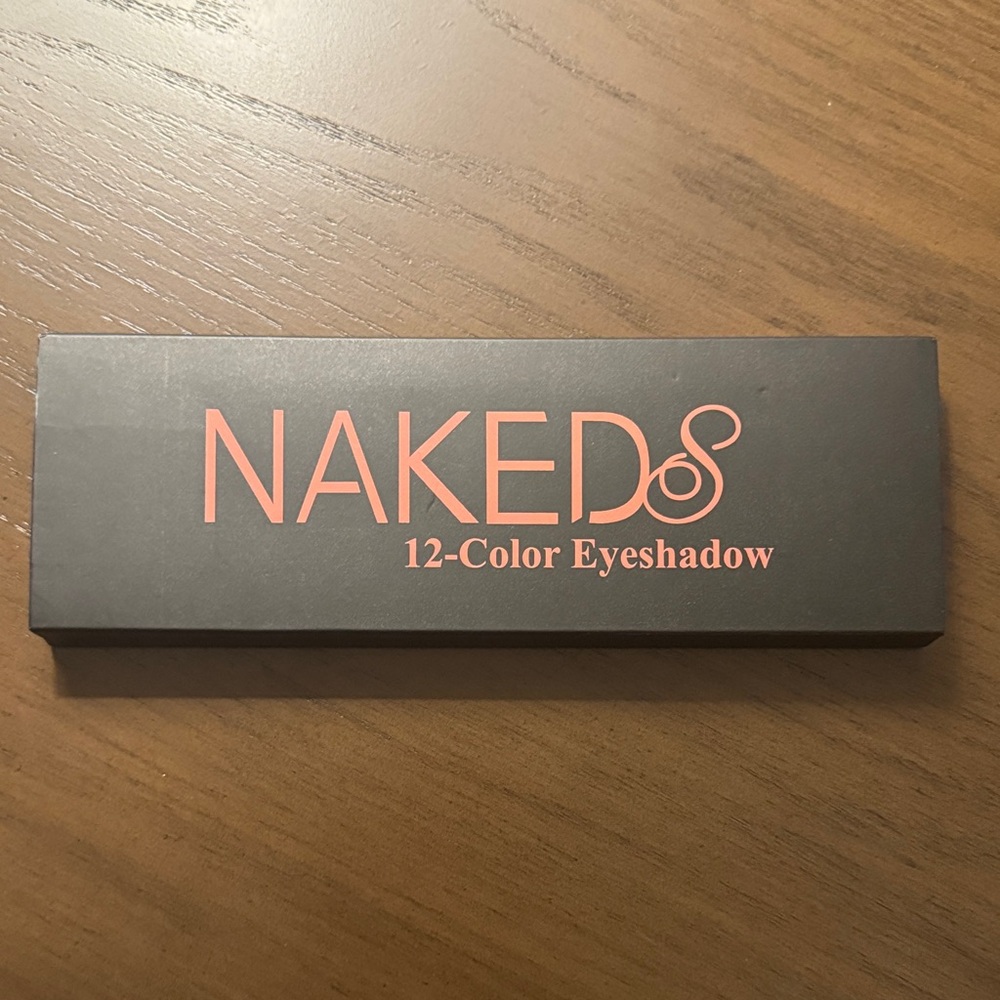 NEW NAKEDS 12-Color Eyeshadow Palette